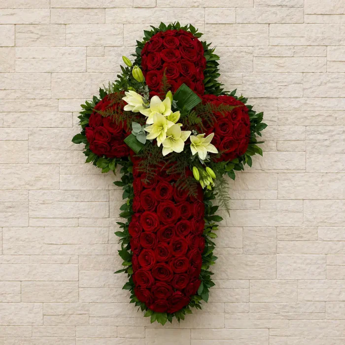 cruz_rosas_rojas